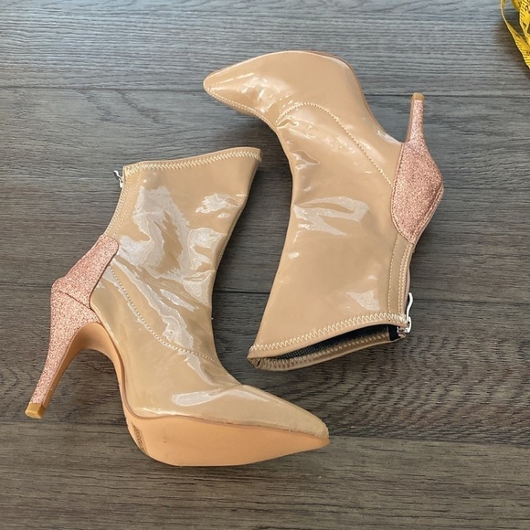 NWT BURJU Tan Patent Leather Pointed Toe Rose Gold Sparkly Heel Booties | 5 - Picture 3 of 12